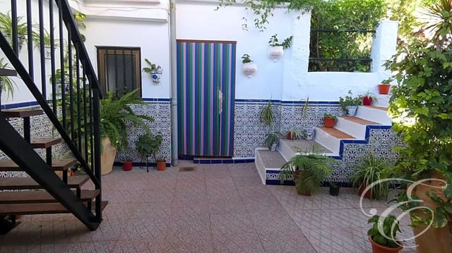 3 chambre Villa/Maison à vendre à Vélez-Málaga avec piscine - 490 000 € (Ref: 7780825)