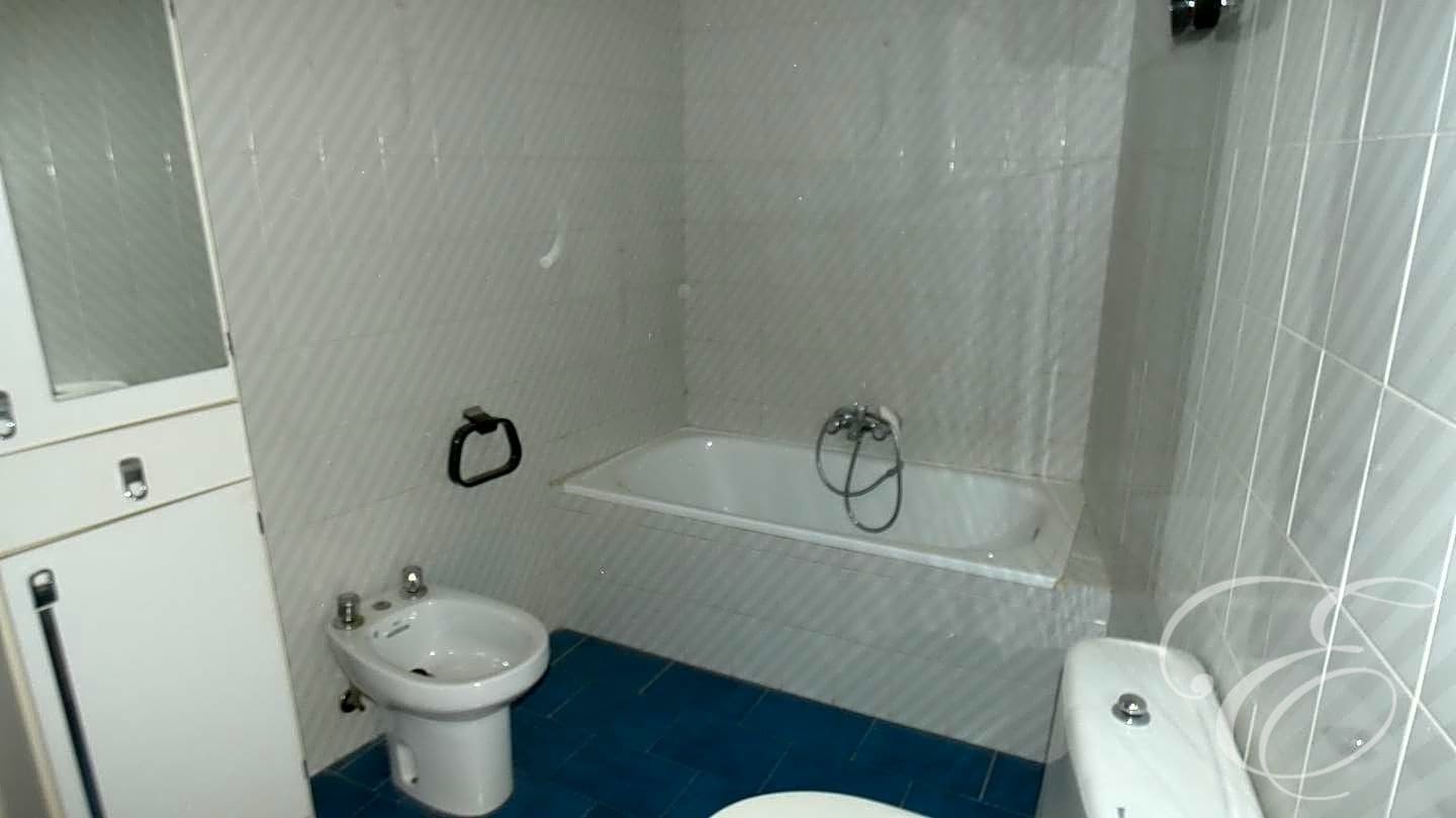 4 chambre Villa/Maison à vendre à Zafarraya - 79 000 € (Ref: 7797490)