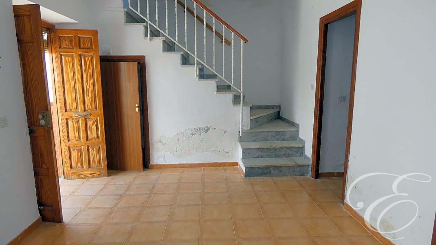 4 chambre Villa/Maison à vendre à Zafarraya - 79 000 € (Ref: 7797490)