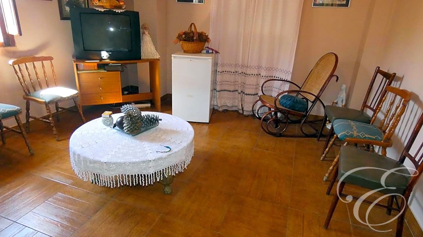 9 soveværelse Villa til salg i Alcaucin - € 630.000 (Ref: 7825062)