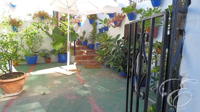 9 sypialnia Willa na sprzedaż w Alcaucín - 630 000 € (Ref: 7825062)