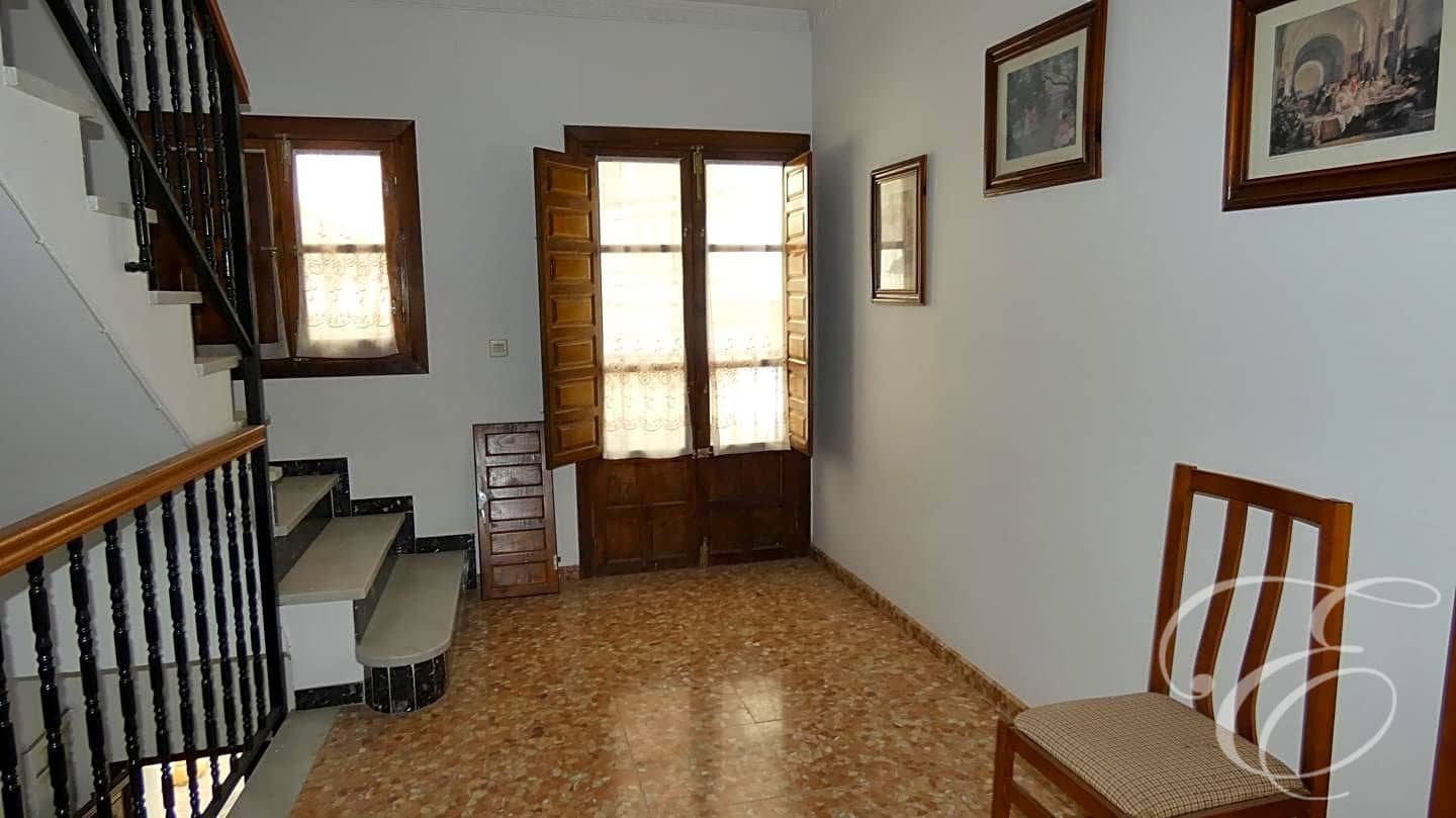 14 bedroom Villa for sale in Periana - € 279,000 (Ref: 7849290)