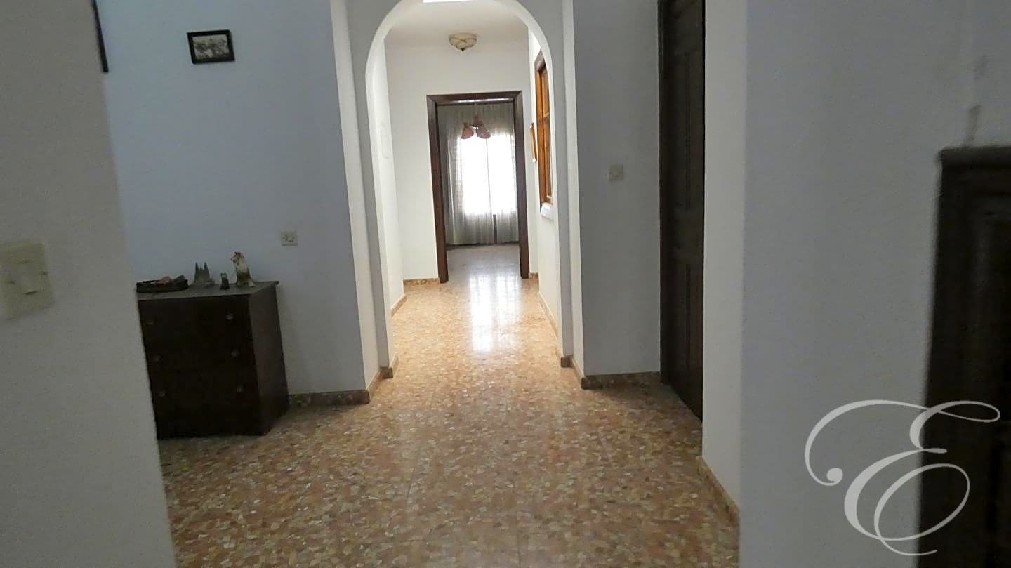 14 bedroom Villa for sale in Periana - € 279,000 (Ref: 7849290)