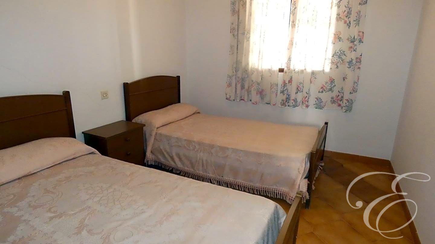 14 bedroom Villa for sale in Periana - € 279,000 (Ref: 7849290)