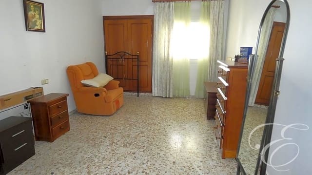 4 soverom Villa til salgs i Periana med garasje - € 360 000 (Ref: 7852055)