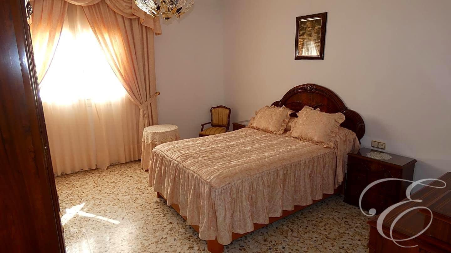 4 soverom Villa til salgs i Periana med garasje - € 360 000 (Ref: 7852055)