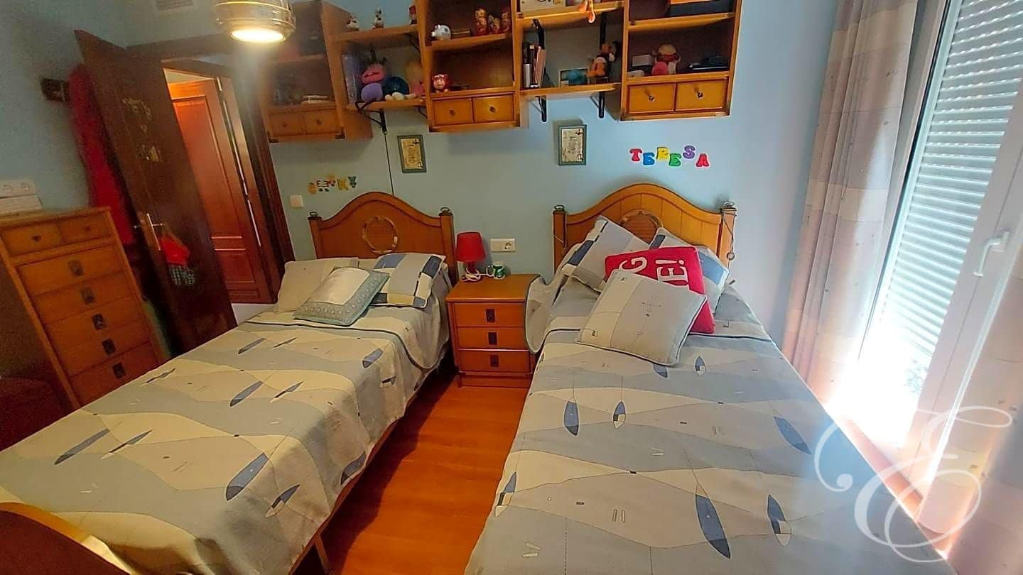 6 chambre Appartement à vendre à Velez-Malaga - 315 000 € (Ref: 7852058)