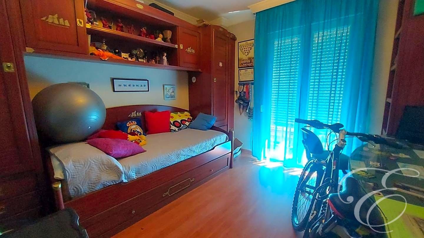 6 chambre Appartement à vendre à Velez-Malaga - 315 000 € (Ref: 7852058)