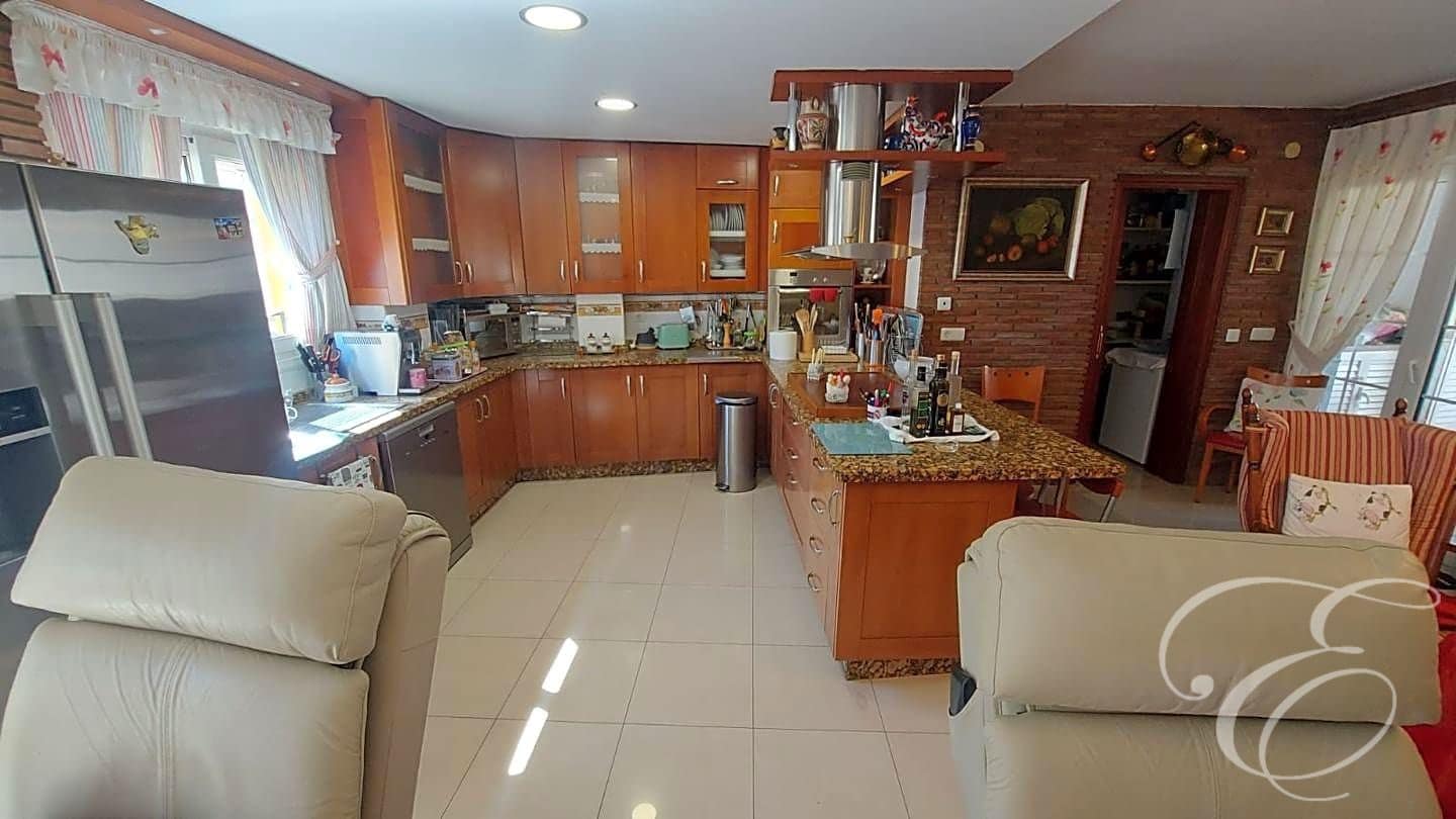 6 chambre Appartement à vendre à Velez-Malaga - 315 000 € (Ref: 7852058)
