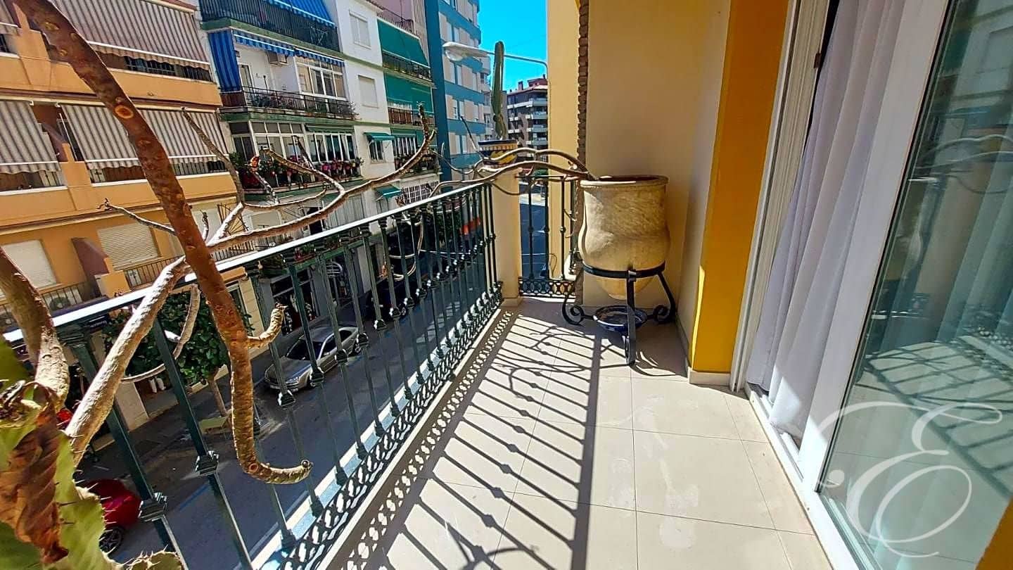6 chambre Appartement à vendre à Velez-Malaga - 315 000 € (Ref: 7852058)