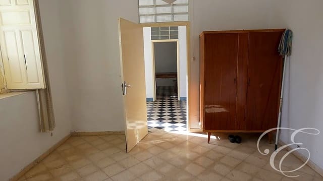 8 soverom Villa til salgs i Periana - € 420 000 (Ref: 7894498)