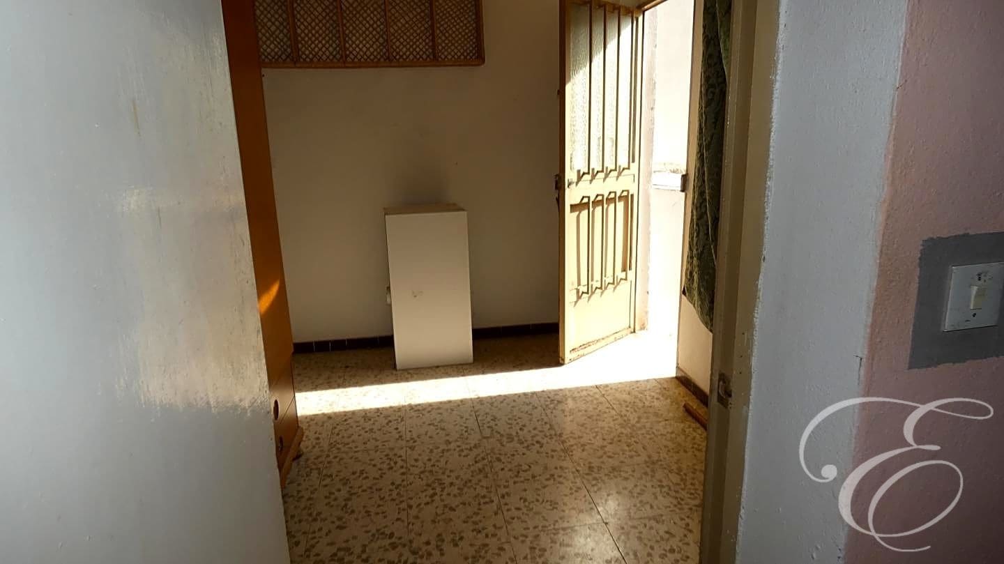 4 soveværelse Villa til salg i Cuevas de San Marcos - € 65.000 (Ref: 7900575)