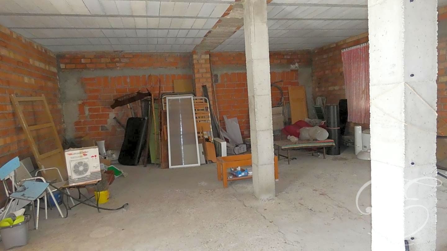 4 soveværelse Villa til salg i Cuevas de San Marcos - € 65.000 (Ref: 7900575)