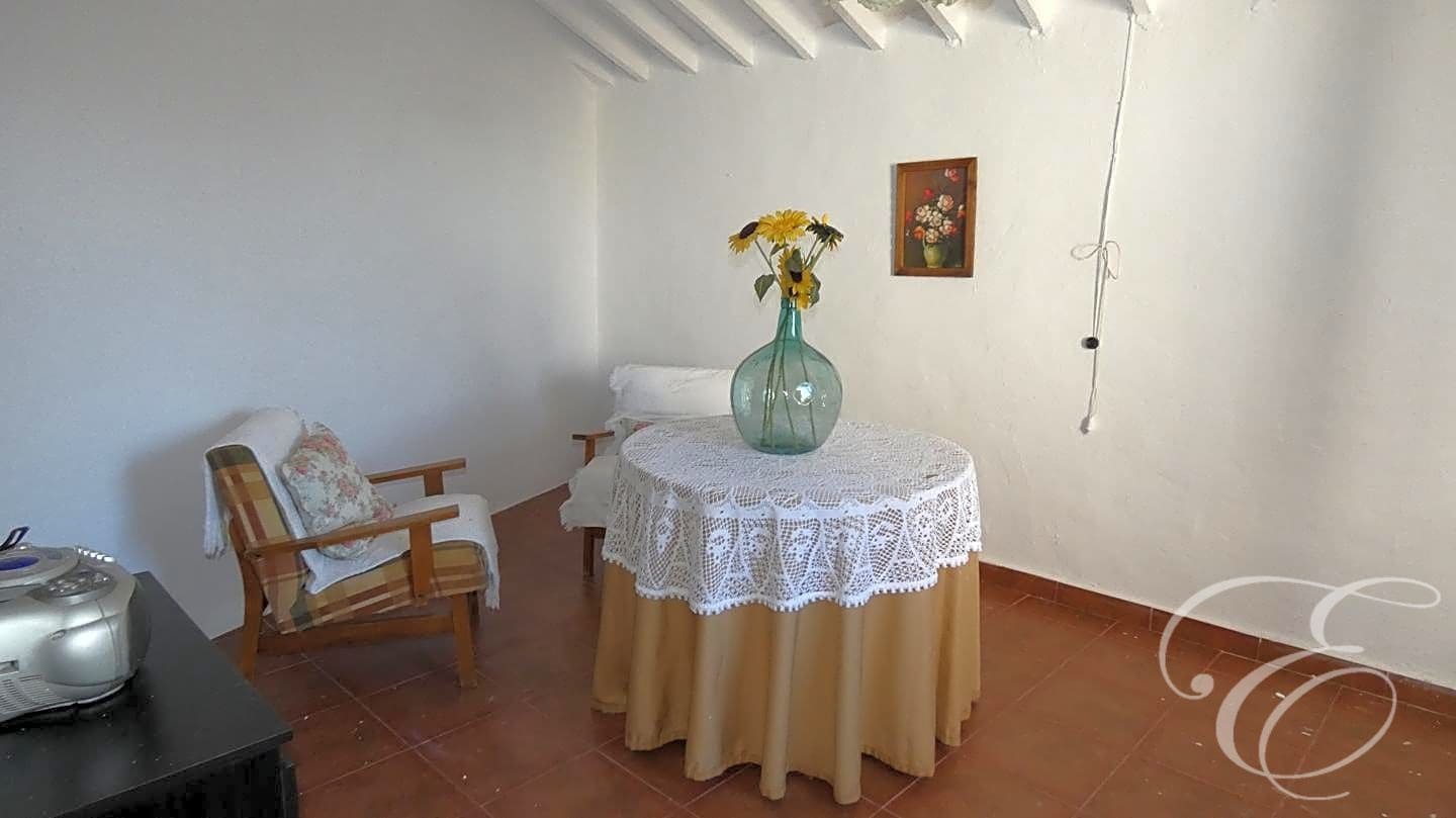 2 soverom Finca/Herregård til salgs i Periana med garasje - € 170 000 (Ref: 7936988)