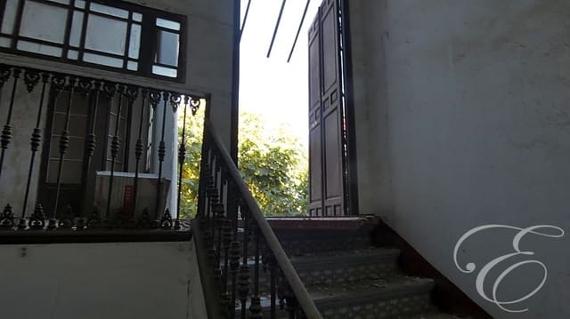 10 chambre Villa/Maison à vendre à Vélez-Málaga - 180 000 € (Ref: 7948328)