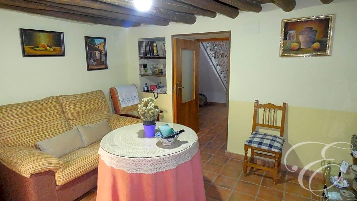 5 soveværelse Villa til salg i Alhama de Granada - € 117.000 (Ref: 7948329)