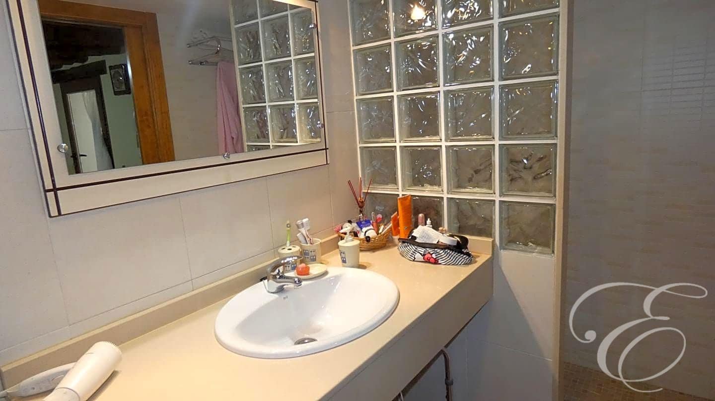 5 soveværelse Villa til salg i Alhama de Granada - € 117.000 (Ref: 7948329)