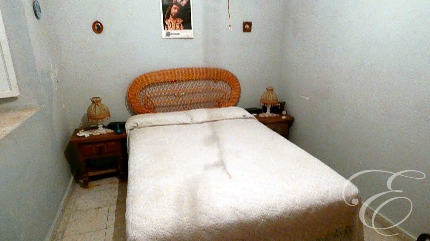 9 sypialnia Willa na sprzedaż w Velez-Malaga z garażem - 350 000 € (Ref: 7952193)