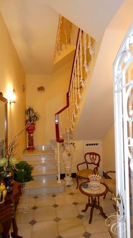 4 soveværelse Villa til salg i Archidona - € 130.000 (Ref: 7958881)