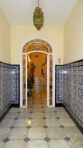 4 soveværelse Villa til salg i Archidona - € 130.000 (Ref: 7958881)