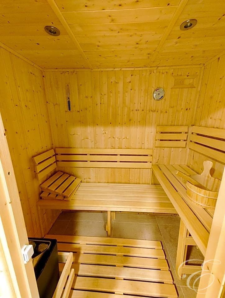 5 sypialnia Willa na sprzedaż w Benahavis z basenem - 4 500 000 € (Ref: 7965360)