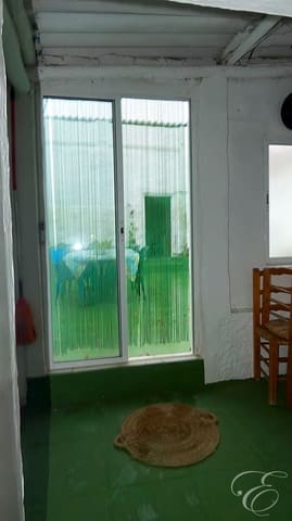 5 soveværelse Villa til salg i Cacín med garage - € 79.000 (Ref: 7992910)