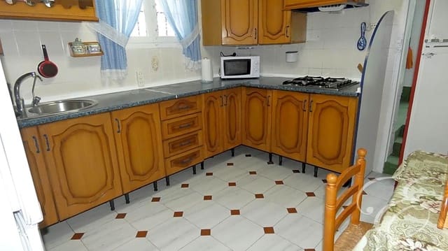 5 soveværelse Villa til salg i Cacín med garage - € 79.000 (Ref: 7992910)