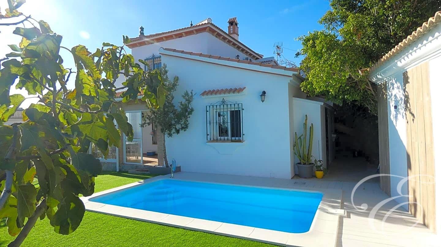 4 soveværelse Villa til salg i Arenas de Velez med swimmingpool garage - € 398.000 (Ref: 7996915)