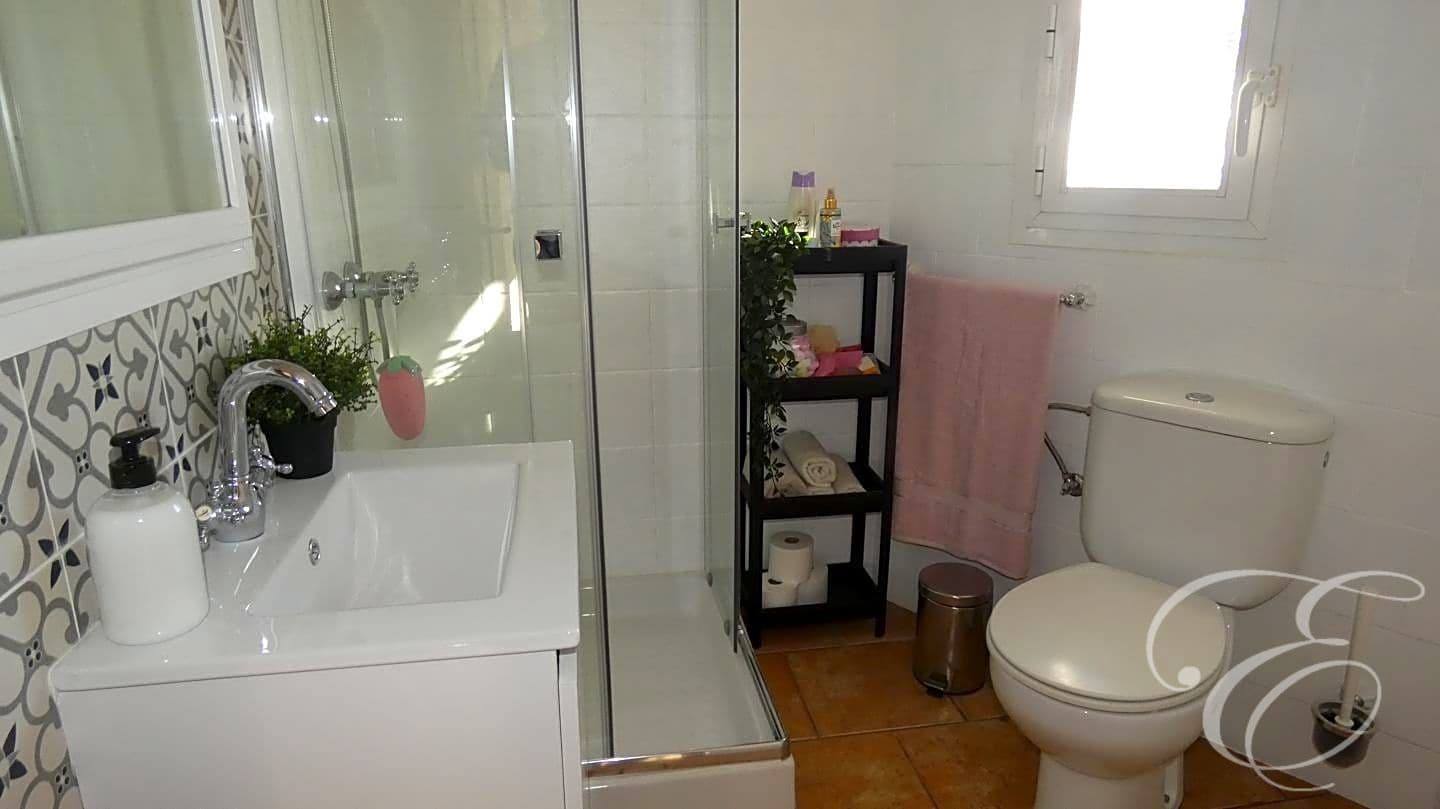 4 soveværelse Villa til salg i Arenas de Velez med swimmingpool garage - € 398.000 (Ref: 7996915)