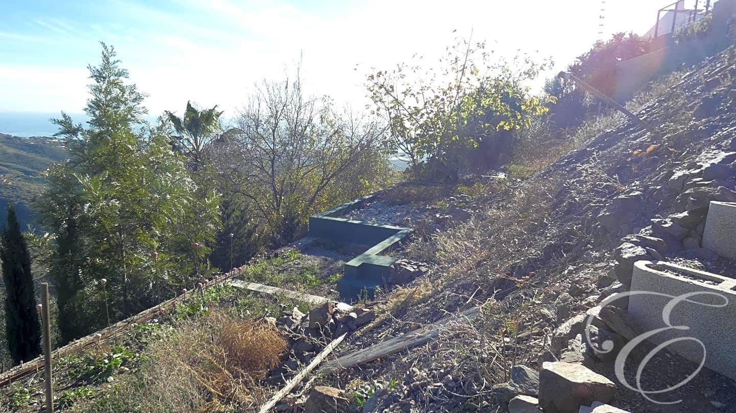 4 soveværelse Villa til salg i Arenas de Velez med swimmingpool garage - € 398.000 (Ref: 7996915)