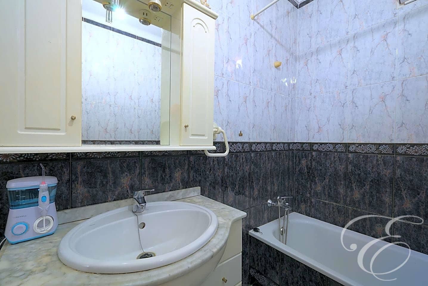 4 soveværelse Villa til salg i Velez-Malaga med garage - € 210.000 (Ref: 8016233)