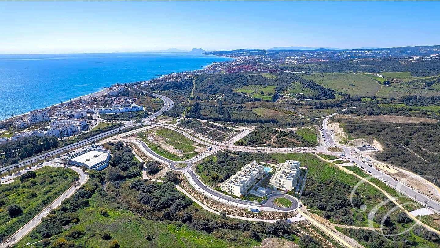 3 sypialnia Mieszkanie na sprzedaż w Estepona z basenem garażem - 390 000 € (Ref: 8016234)