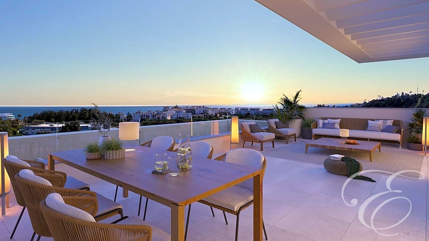 3 sypialnia Mieszkanie na sprzedaż w Estepona z basenem garażem - 390 000 € (Ref: 8016234)