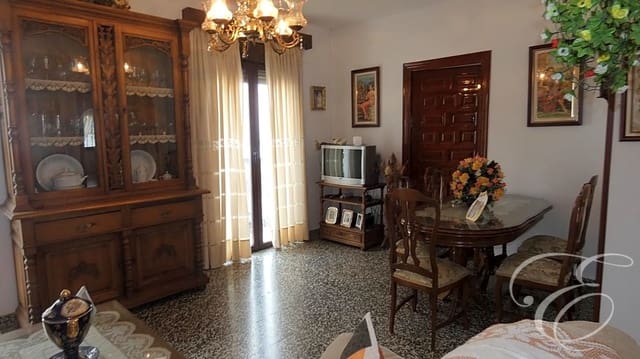 3 soveværelse Villa til salg i Riogordo med garage - € 181.000 (Ref: 8033932)