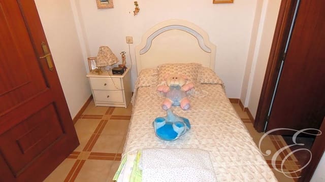 3 soveværelse Villa til salg i Riogordo - € 100.000 (Ref: 8053606)