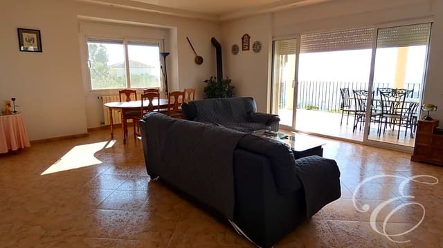 4 soverom Villa til salgs i Periana med svømmebasseng garasje - € 699 000 (Ref: 8068723)