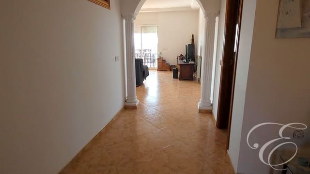 4 soverom Villa til salgs i Periana med svømmebasseng garasje - € 699 000 (Ref: 8068723)