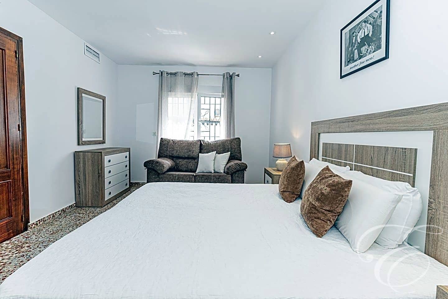 6 chambre Villa/Maison à vendre à Caleta de Velez avec piscine garage - 1 100 000 € (Ref: 8088844)