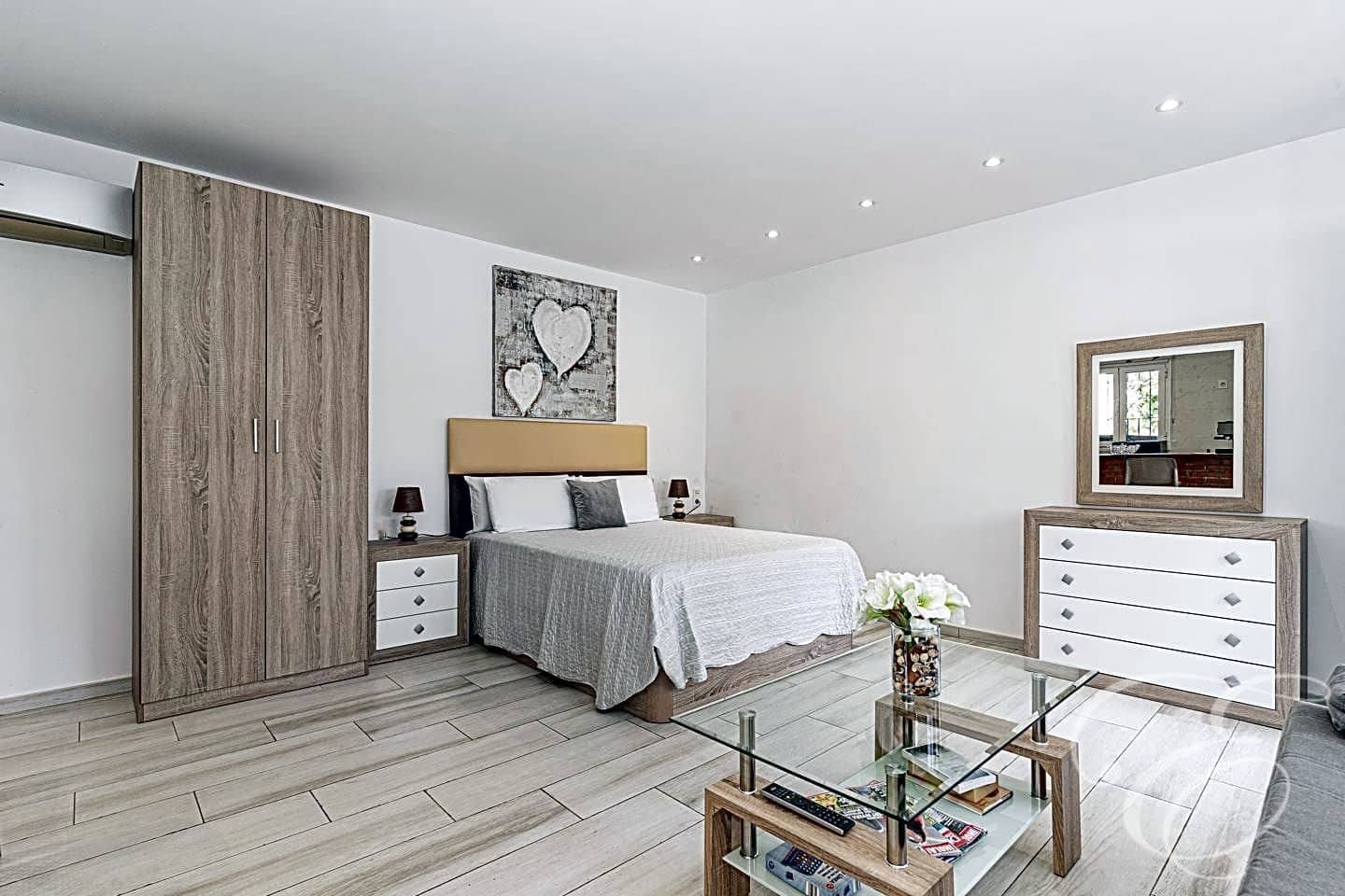 6 chambre Villa/Maison à vendre à Caleta de Velez avec piscine garage - 1 100 000 € (Ref: 8088844)