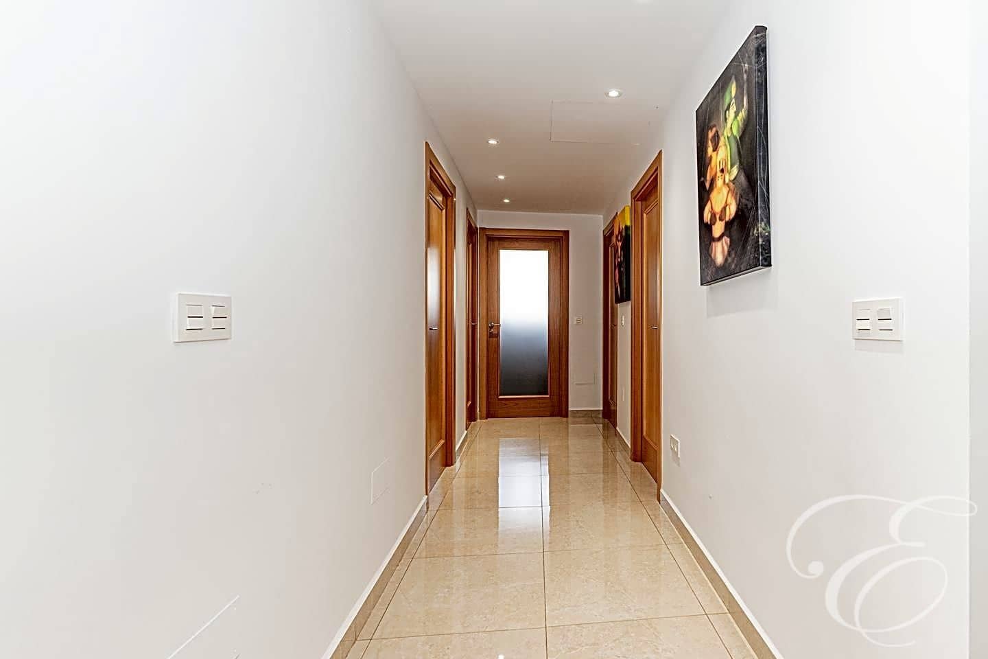 6 chambre Villa/Maison à vendre à Caleta de Velez avec piscine garage - 1 100 000 € (Ref: 8088844)