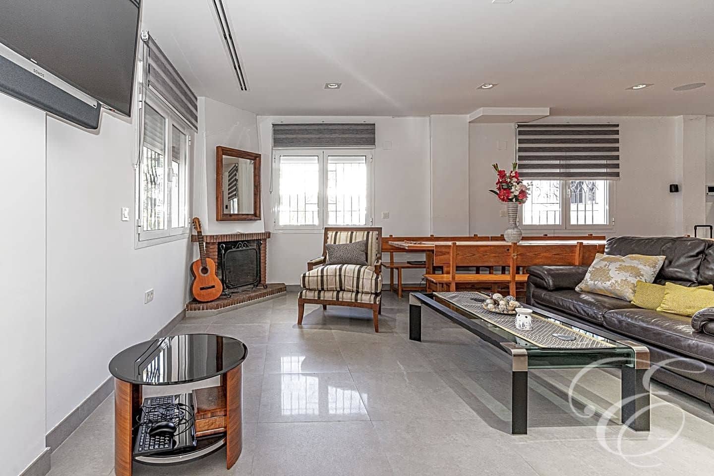 6 chambre Villa/Maison à vendre à Caleta de Velez avec piscine garage - 1 100 000 € (Ref: 8088844)