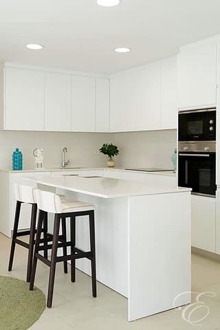 1 makuuhuone Asunto myytävänä paikassa Torremolinos mukana uima-altaan 
autotalli - 399 000 € (Ref: 8101618)