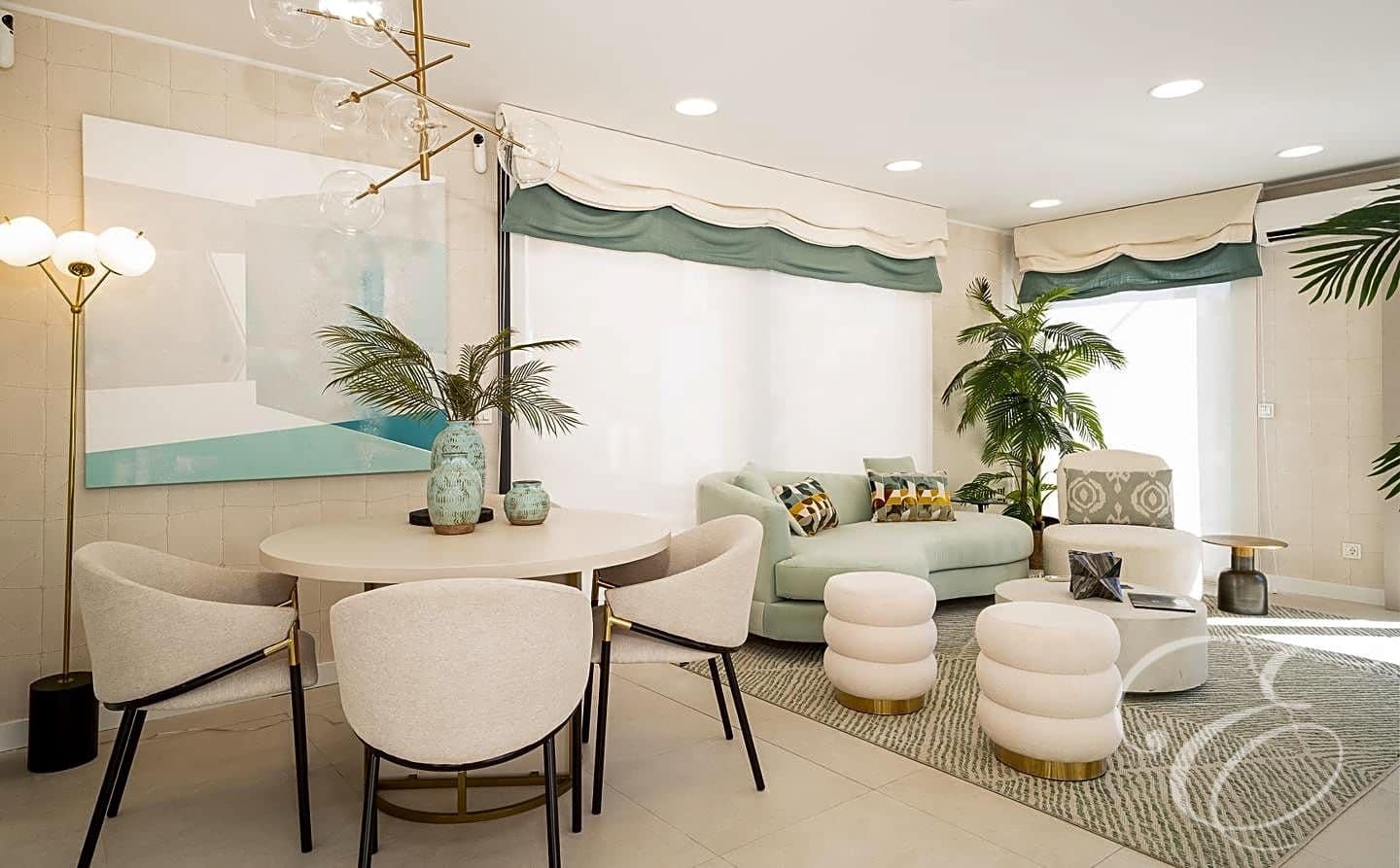 1 soverom Leilighet til salgs i Torremolinos med svømmebasseng garasje - € 399 000 (Ref: 8101618)