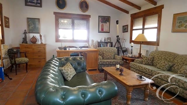 3 soverom Finca/Herregård til salgs i Sedella med svømmebasseng garasje - € 395 000 (Ref: 8119706)