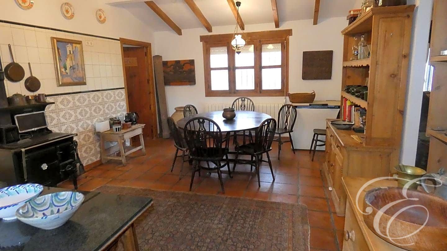 3 soverom Finca/Herregård til salgs i Sedella med svømmebasseng garasje - € 395 000 (Ref: 8119706)