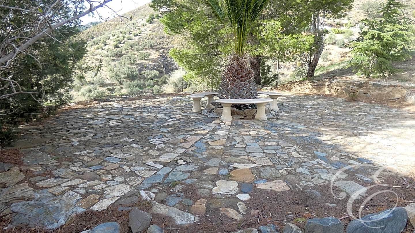 3 soverom Finca/Herregård til salgs i Sedella med svømmebasseng garasje - € 395 000 (Ref: 8119706)