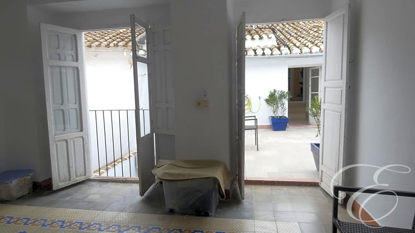 7 soveværelse Villa til salg i Archidona med garage - € 359.000 (Ref: 8122826)