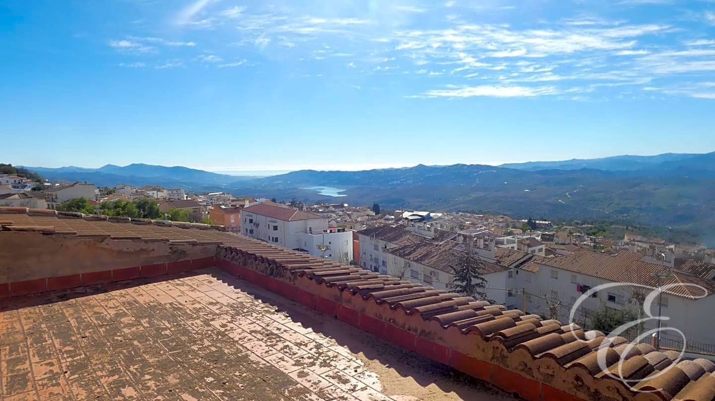 3 soveværelse Villa til salg i Periana - € 130.000 (Ref: 8152904)