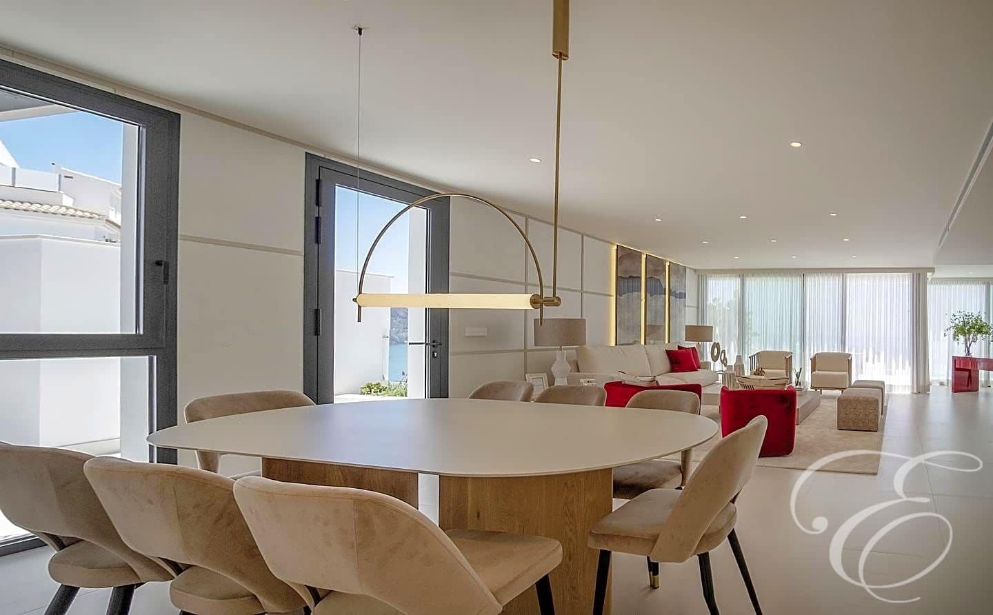 4 Zimmer Villa zu verkaufen in Almunecar mit Pool Garage - 1.350.000 € (Ref: 8163277)