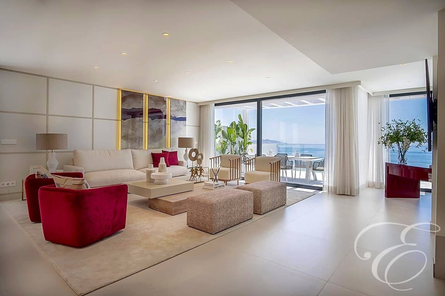 4 Zimmer Villa zu verkaufen in Almunecar mit Pool Garage - 1.350.000 € (Ref: 8163277)